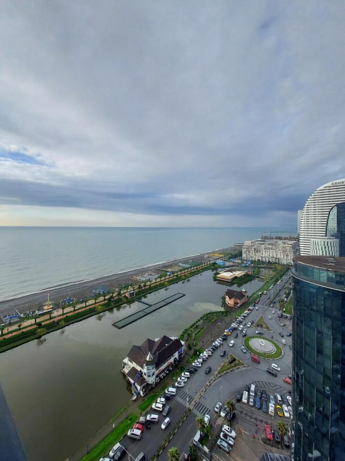 Номера На Высоких Этажах 24,31 Lejlighed Batumi Eksteriør billede